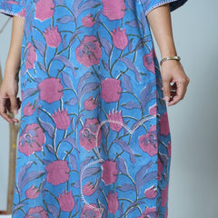Sanganeri Hand Block Printed Straight Fit Kurta Styled With Embroidery