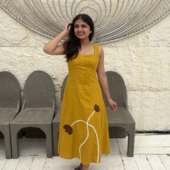 Applique Detailed Sunshine Bloom Dress