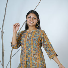 Darika Sanganeri  Border Hand Block Printed Straight Fit Kurta