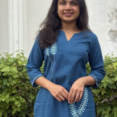 Neelika Hand -Embroidered Kurta Pant