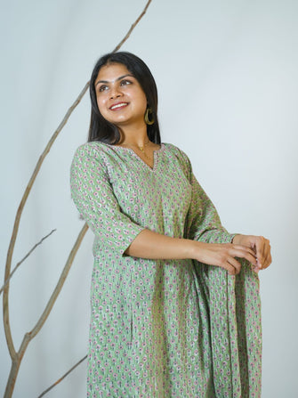 Sanganeri Hand Block Printed Box pleated Kurta Dupatta set Embellished With Hand Embroidery