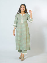 Lace Detailed Smart Kurta Pant Co-ord Set