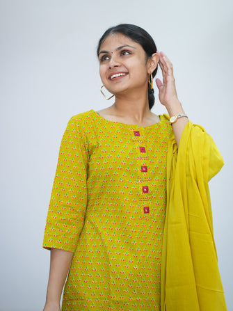 Tri Buta Front Mirror Embroidered Kurta Set