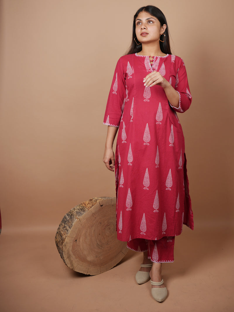 Red Dabu Print With Neck And Sleeve Detailing Kurta Pant