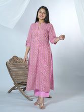 Sanganeri Stripe Border Printed Straight Fit Kurta