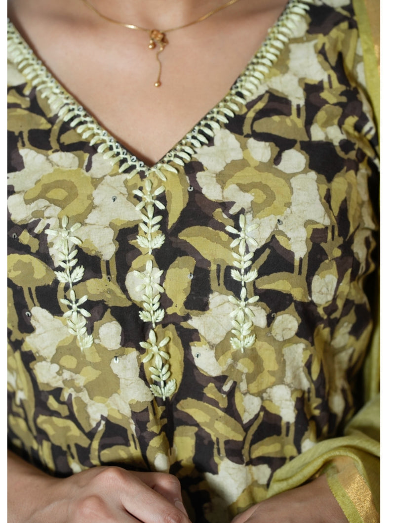 Hamsini Jahota Hand Block Printed Chikankari Embroidered Kurta with Dupatta