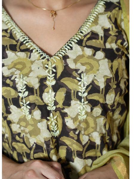 Hamsini Jahota Hand Block Printed Chikankari Embroidered Kurta with Dupatta