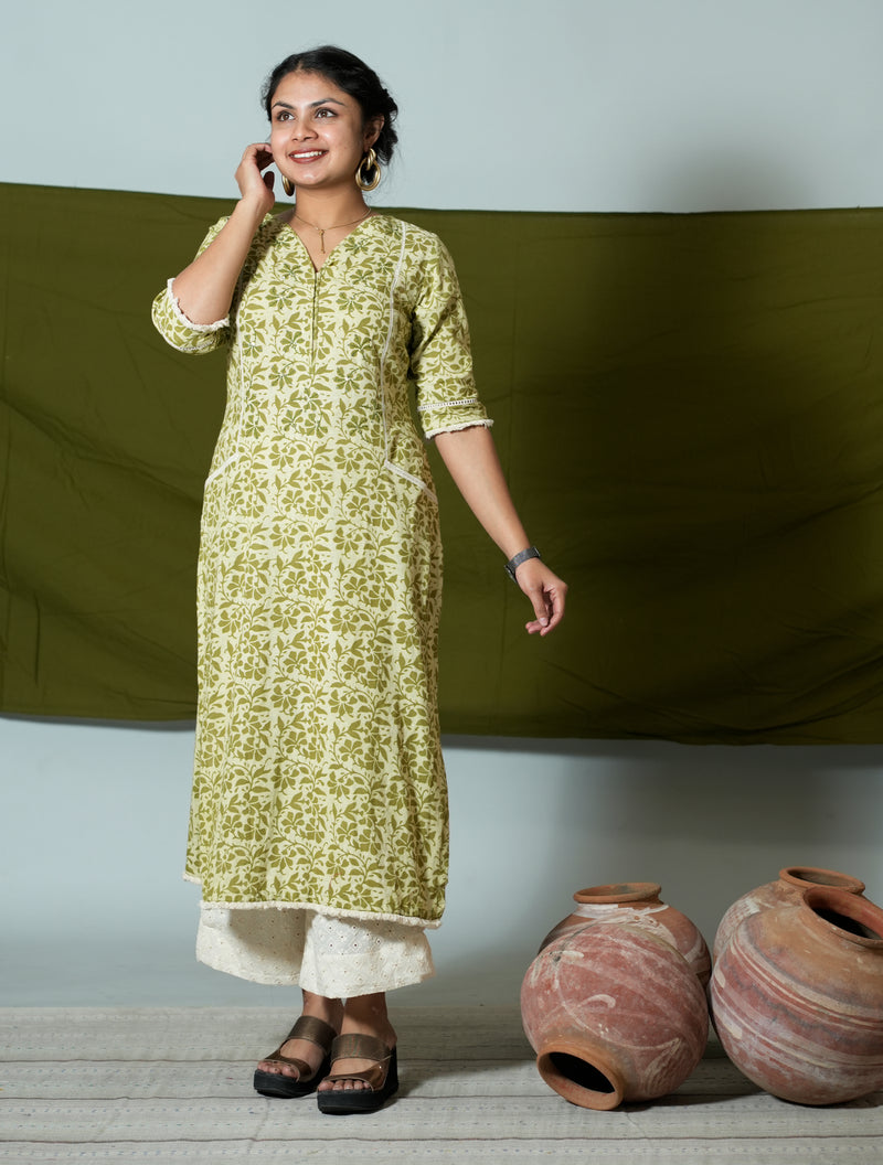 Hand Block Printed Cotton Kurta With Ladder Lace Details